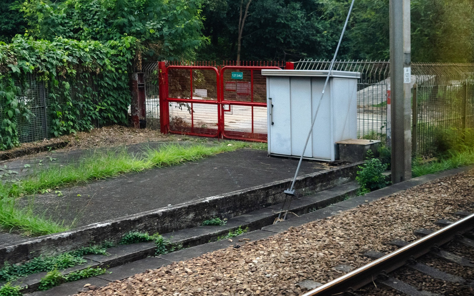 This red gate between Tai Wo and Fanling Stations that marks where the train diverted to Wo Hop Shek Branch Line